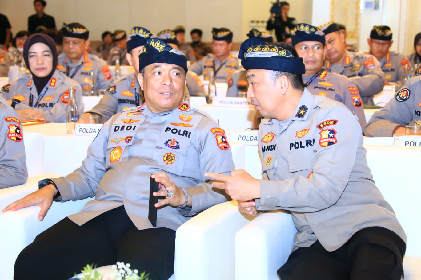 Oz sozlaringiz bilan qizga porno xat