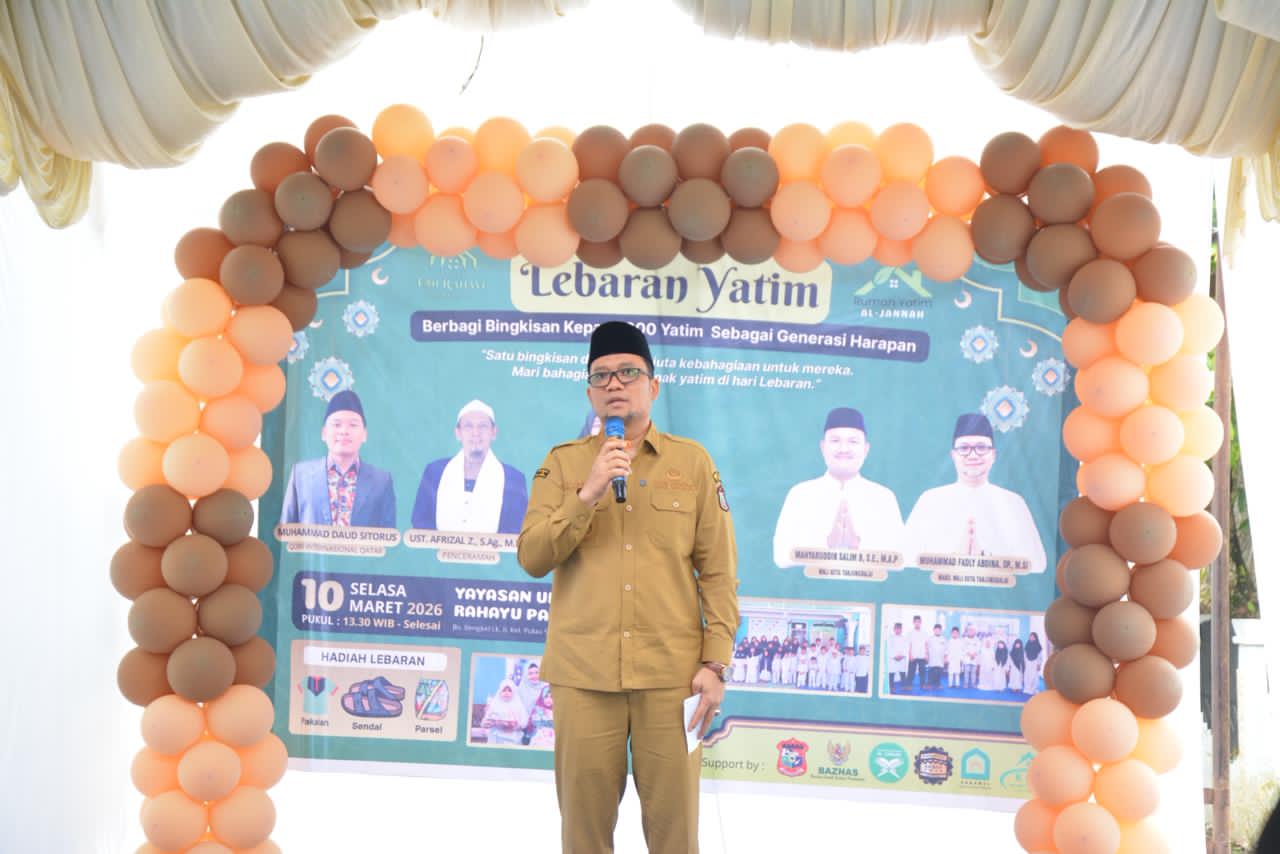 Penyaluran Bingkisan Lebaran Untuk 300 Anak Yatim, Wakil Wali Kota Muhammad Fadly Ucapkan Terimakasih Kepada Yayasan Umi Rahayu