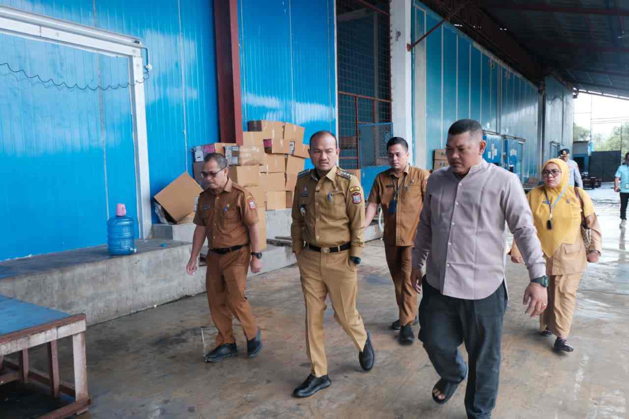 Pastikan Hak Pekerja Terpenuhi, Wali Kota Tanjungbalai Monitoring Pembayaran THR di Sejumlah Perusahaan di Kawasan Teluk Nibung