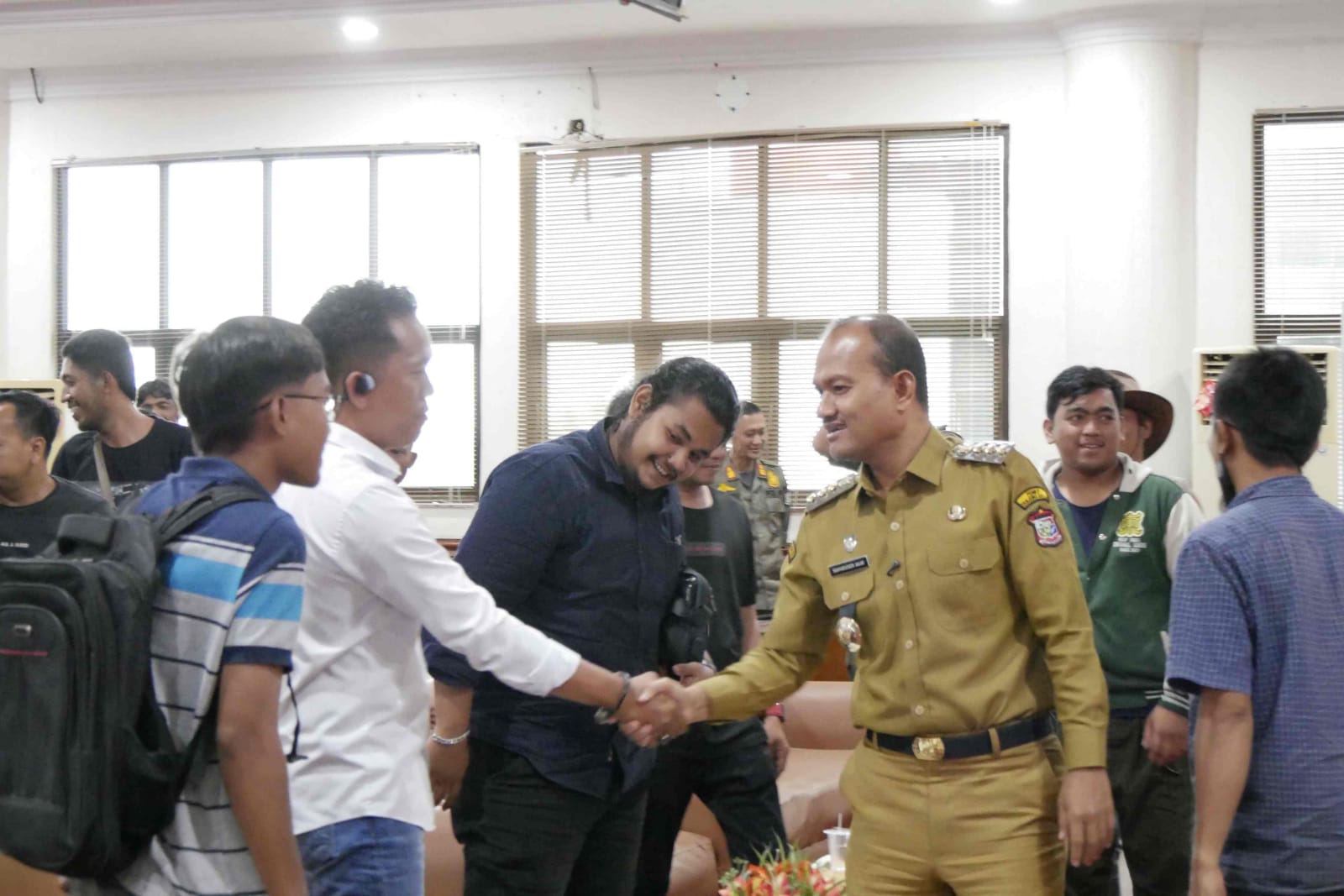 Bertemu Para Pedagang Pasar Bahagia, Wali Kota Mahyaruddin Salim ucapkan Terimakasih Kesedian Pindah Secara Mandiri.