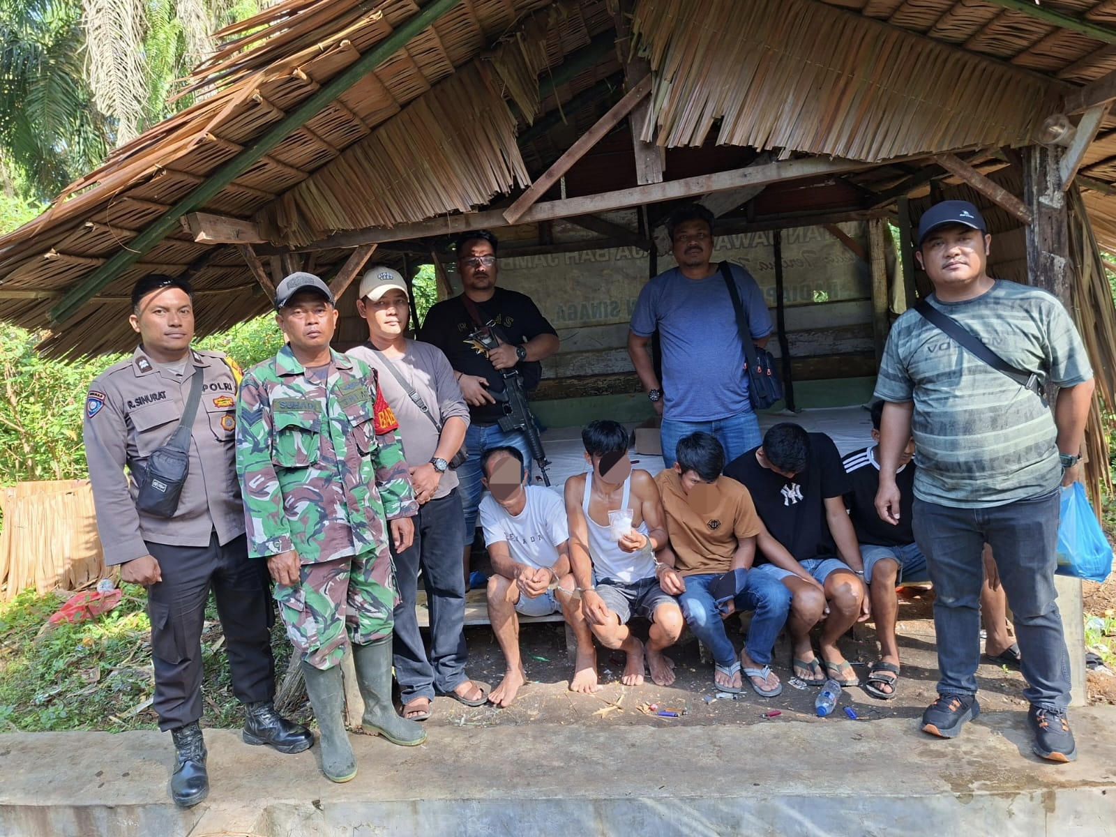 5 Pelaku Ditangkap dan 99,74 Gram Sabu Disita Sat Narkoba Polres Simalungun