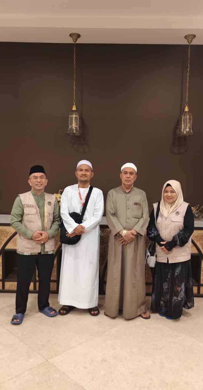 Wali Kota Tanjungbalai Mahyaruddin Salim Batu Bara Bersilaturahmi Bersama Jemaah Haji Kota Tanjungbalai.