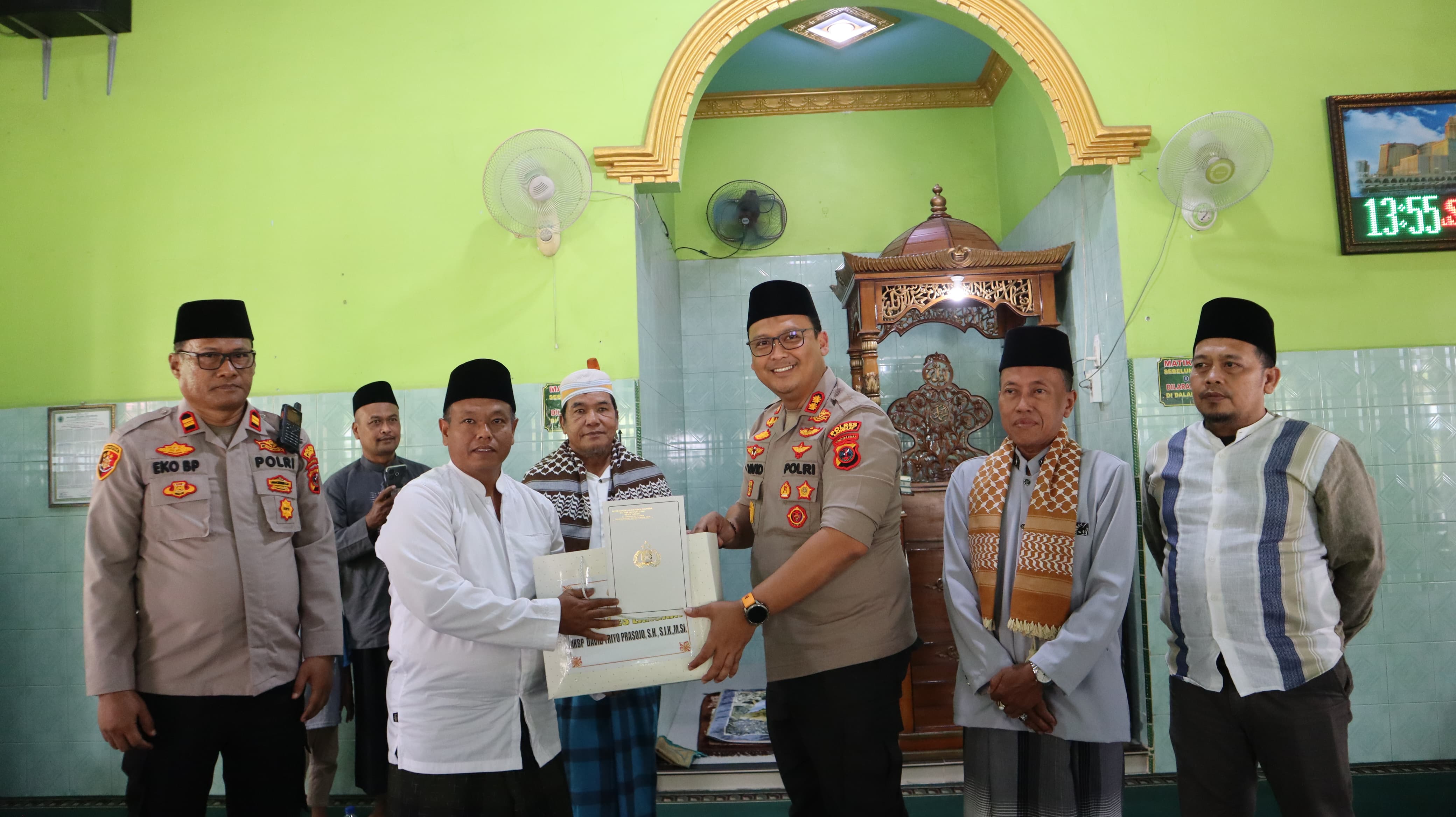 Kapolres Langkat Safari Jumat, Beri Edukasi Kamtibmas dan Perkuat Sinergi dengan Masyarakat