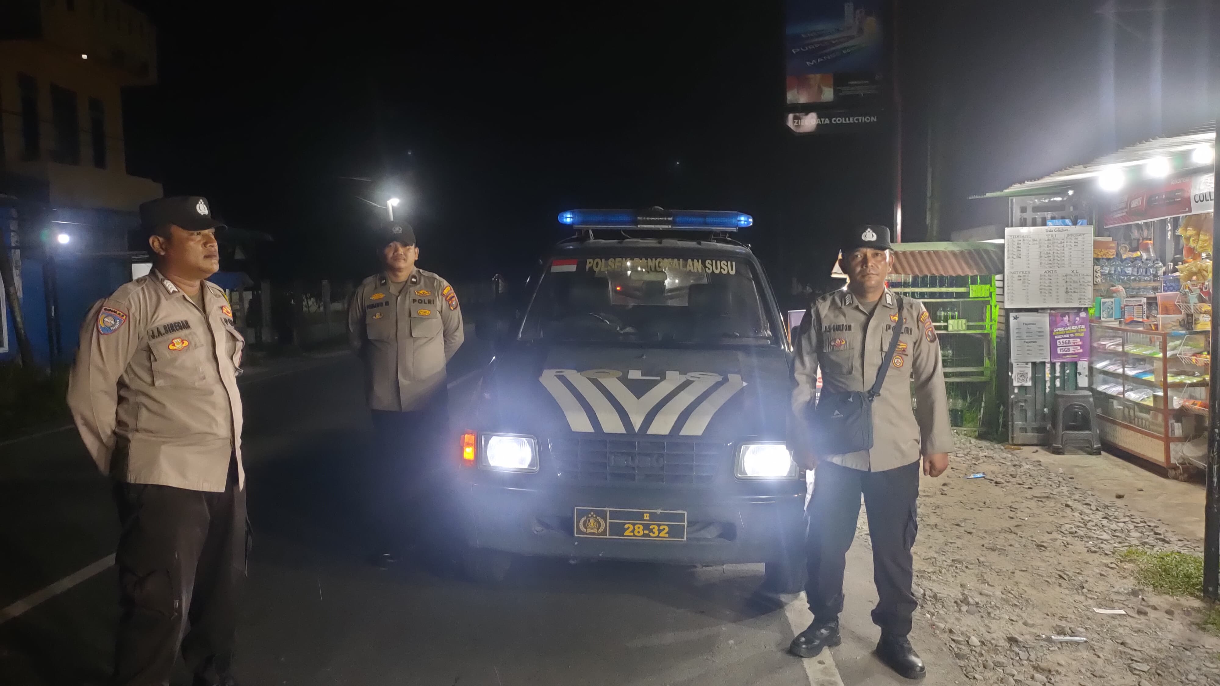 Tekan Kriminalitas Malam Hari Polsek Pangkalan Susu Gelar Patroli Antisipasi 3C