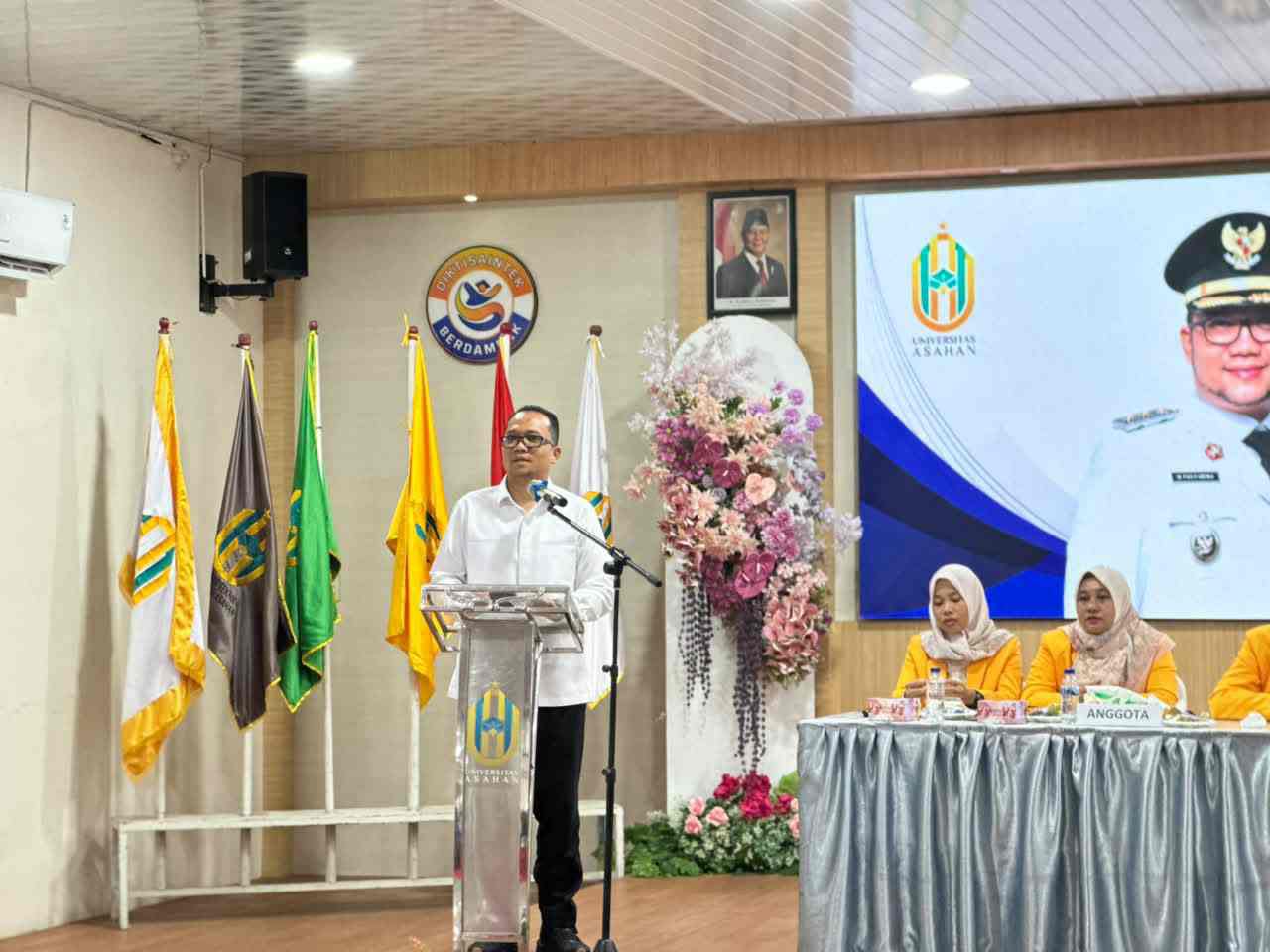 Wakil Wali Kota Fadly Abdina Hadiri dan Beri Orasi Ilmiah Pada Acara Yudisium XXXVI Fakultas Pertanian UNA 2026.